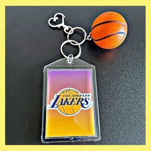 *30off3* LA Lakers 🏀 Keychain includes Heart Shape Silver Medal Spring Snap.